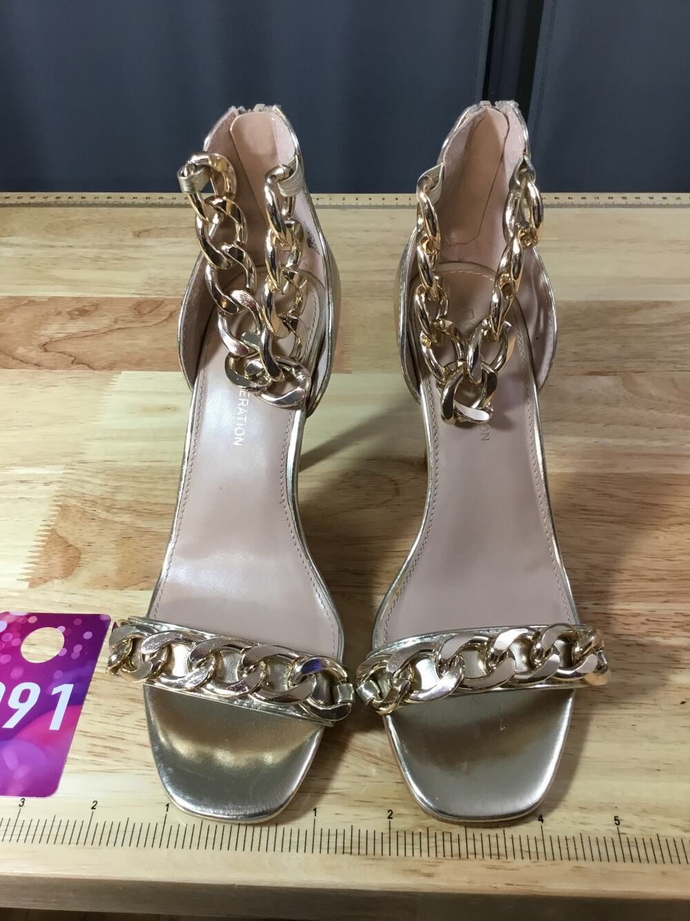 BCBGeneration Isinna Women's 5.5 M Gold Chain Ankle Strap Back Zip Sandal